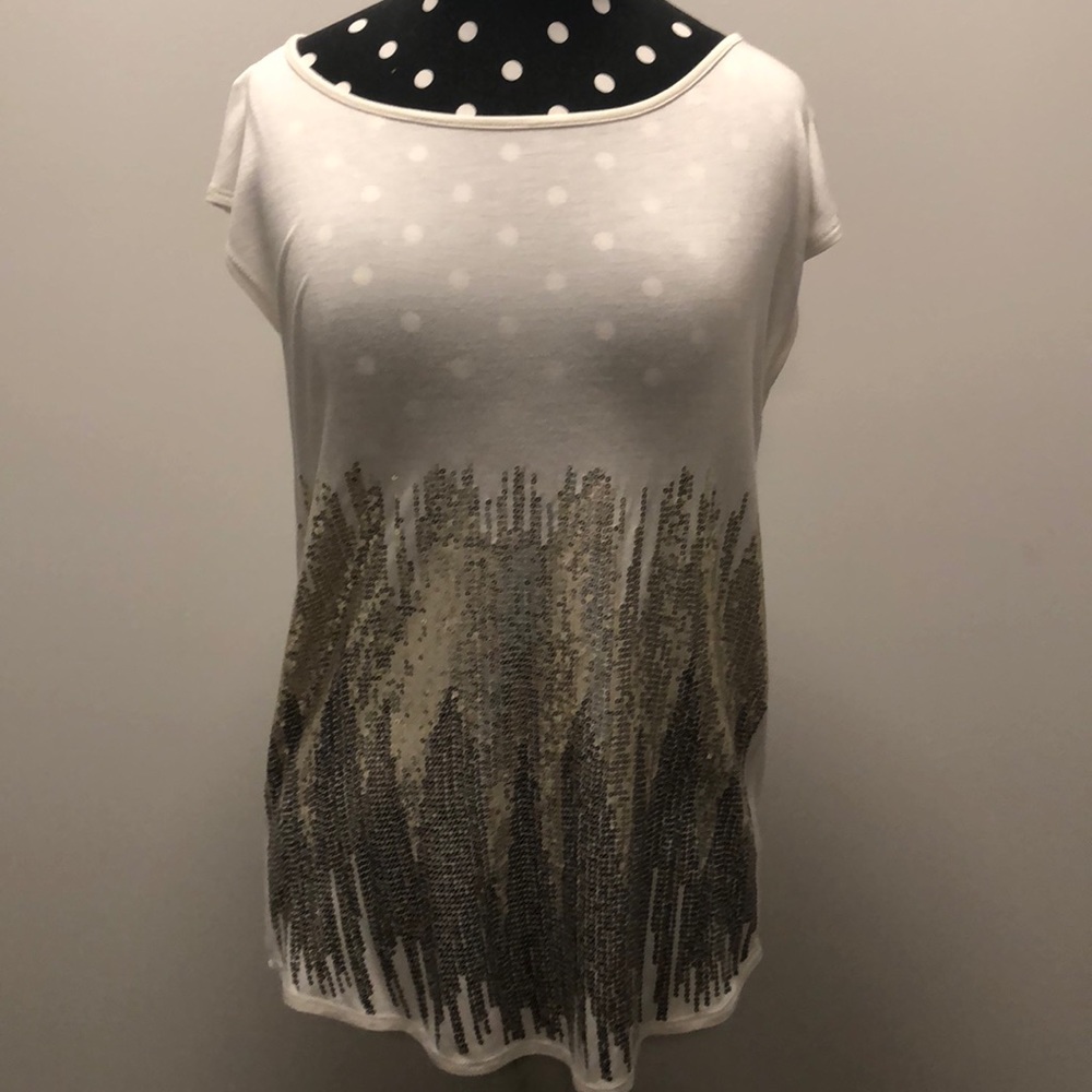 Sparkly sequin tee